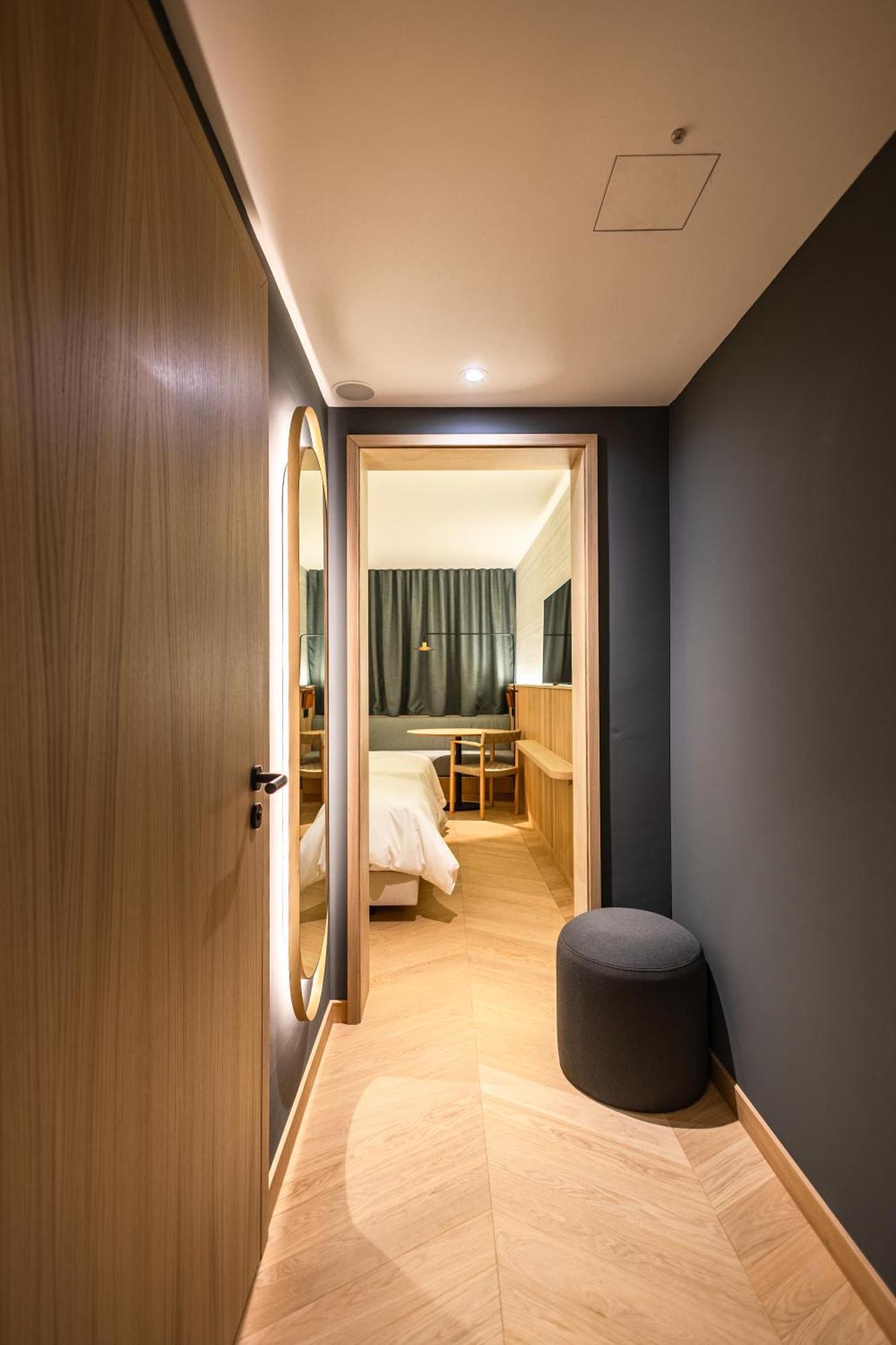 The Yarn Hotel Хорген Екстериор снимка
